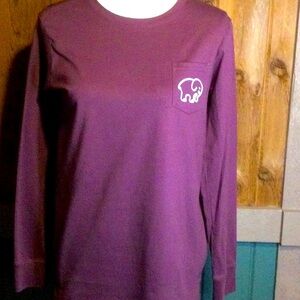 Long sleeve tee shirt